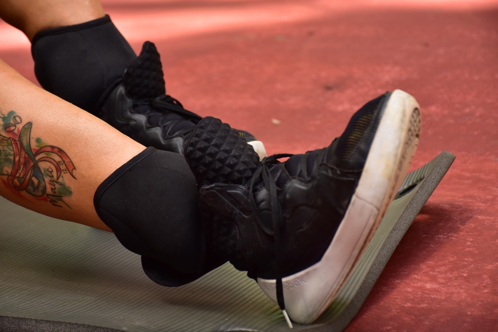 PESAS AJUSTABLES PARA TOBILLOS